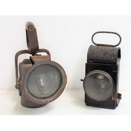 302 - Great Western railway cartage front lamp, complete with copper stamped GWR reservoir & GWR wick asse... 