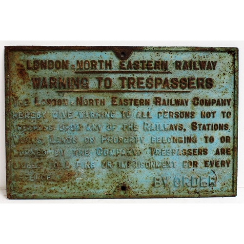 421 - London North eastern Railway C/I trespass notice (TPLN107), 27 3/4