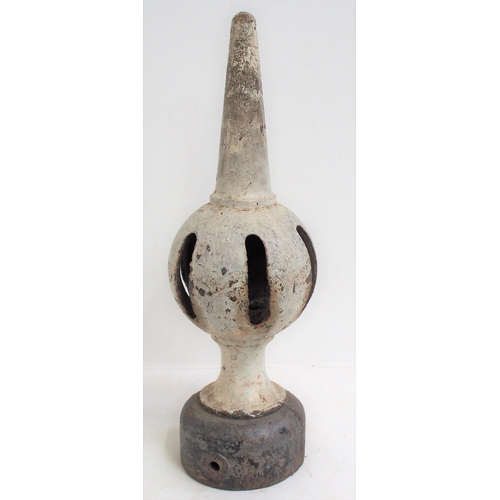 488 - British Railways (Western) tubular post signal finial, 22