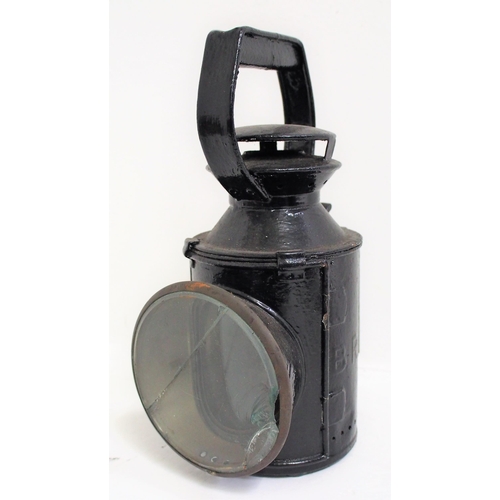 British Railways (Western) embossed 3 aspect handlamp - the rare Western Region example, complete but front lens cracked & damaged. (Dispatch by Mailboxes/Collect from Banbury Depot)