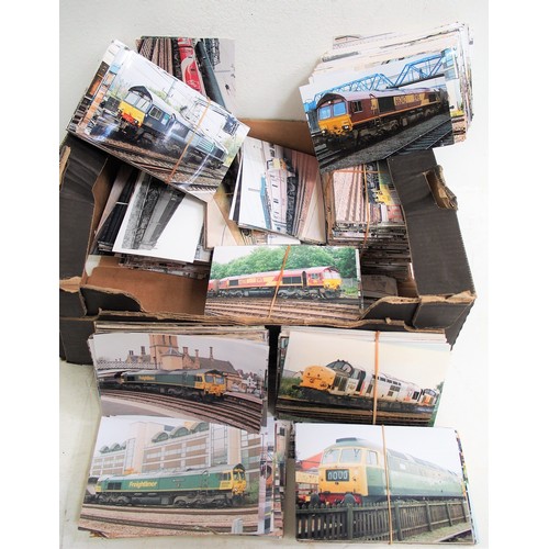 511 - Quantity colour photographs. (Dispatch by Mailboxes/Collect from Banbury Depot)