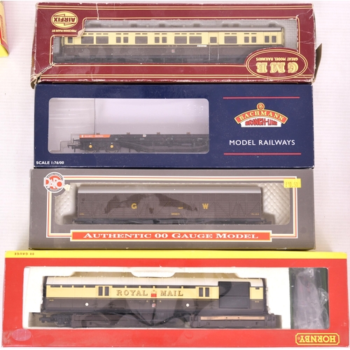 114 - Locomotives and rolling stock, Hornby and others, quantity of loose wagons, part illustrated, and tw... 