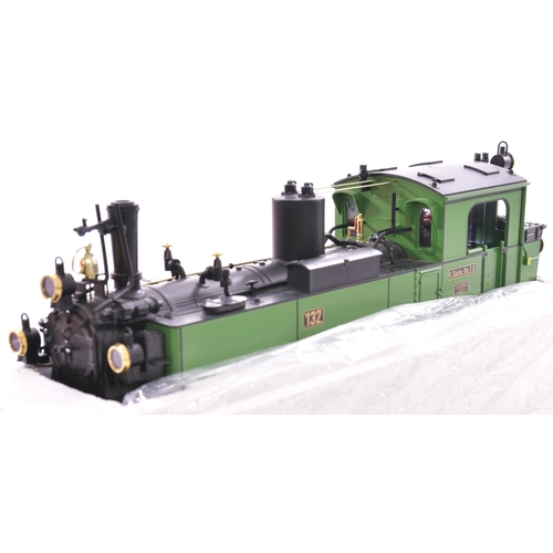 175 - L.G.B. 'G' scale set. No 22842, East German 0-4-0 - 0-4-0 tank loco, green. No 30354, East German bo... 