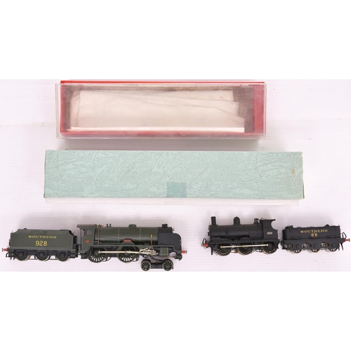 205 - Premier kit built loco plus one other. S.R. 'Schools' Class loco and tender 'STOWE', fully finished,... 