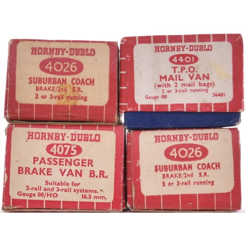 296 - Hornby Dublo Coaches (6)