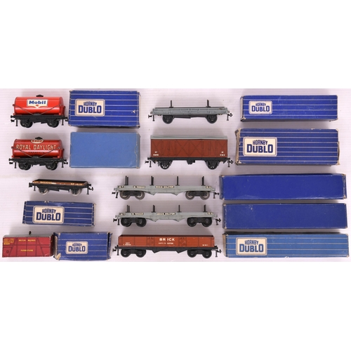 316 - Hornby Dublo Wagons (9)