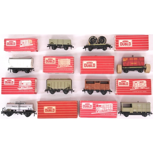 323 - Hornby Dublo Wagons (8)