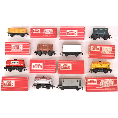 325 - Hornby Dublo Wagons (8)