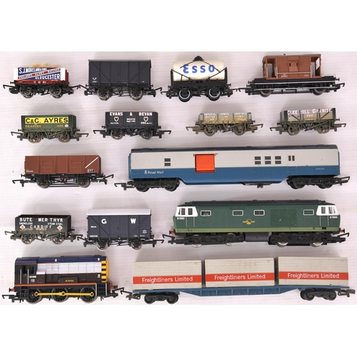 415 - A variety of Triang locos, rolling stock and track, EFE tube set (axle absent) and several badges.