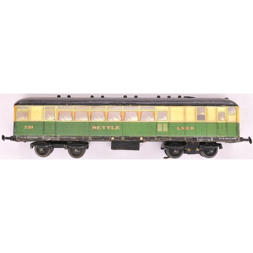 66 - Leeds Model Railway Company 3-rail electric '0' gauge 'Nettle' railcar, LNER, two buffers off, condi... 