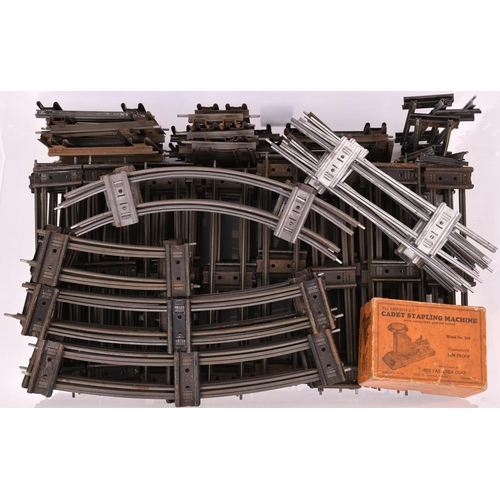 87 - Hornby '0' gauge clockwork tinplate track. Approx. 80 full straights, approx. 15 1/2 straights, appr... 