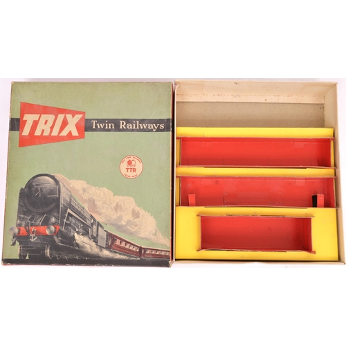 88 - Trix Twin Railway empty boxes (5)