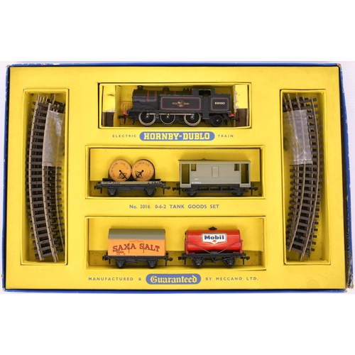 839 - Hornby Dublo Tank Goods Set (2)