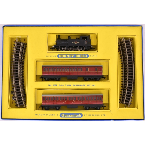 859 - Hornby Dublo Passenger and Goods Tank Sets