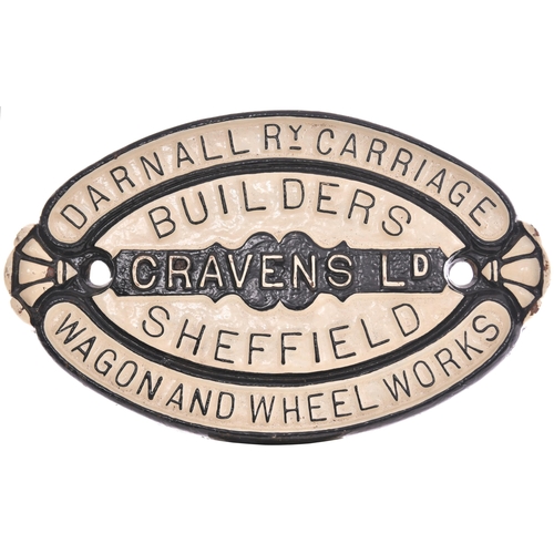 282 - A wagonplate, CRAVENS LTD, DARNALL RY CARRIAGE, WAGON AND WHEEL WORKS, BUILDERS, SHEFFIELD, cast iro... 