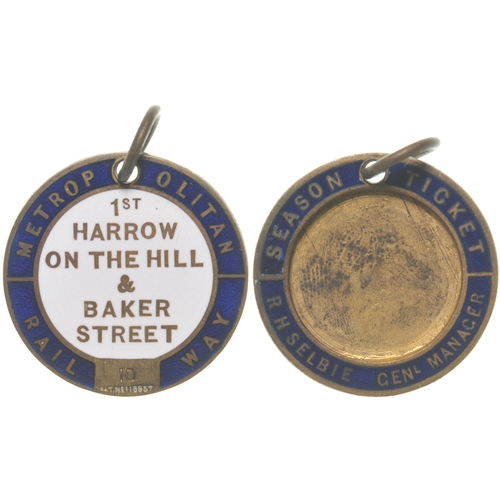 317 - A season ticket, METROPOLITAN RAILWAY 1ST HARROW ON THE HILL & BAKER STREET, R H SELBIE GENERAL MANA... 