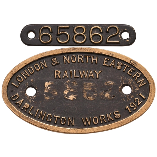 424 - A worksplate, LONDON & NORTH EASTERN RAILWAY, 65862, DARLINGTON, 1921, from a North Eastern Railway ... 