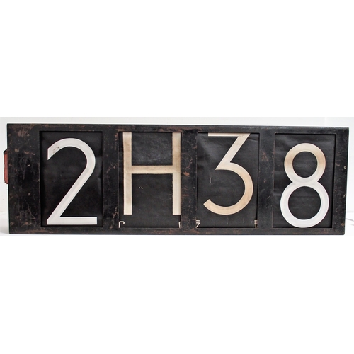 434 - British Railways locomotive/train headcode box/unit complete with 4 roller blinds & handles & light ... 