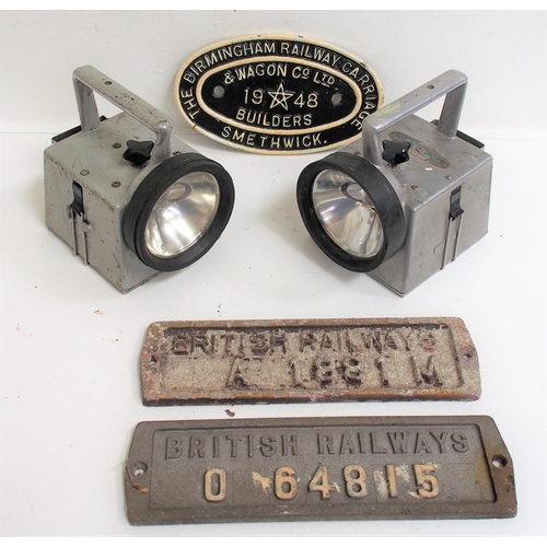 British Rail Bardic handlamps (2), British Railways cast alloy container registration plates (2), BRC C/I wagonplate 1948. (5) (Dispatch by Mailboxes/Collect from Banbury Depot)
