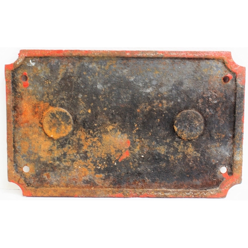 891 - Cast Iron wagonplate 