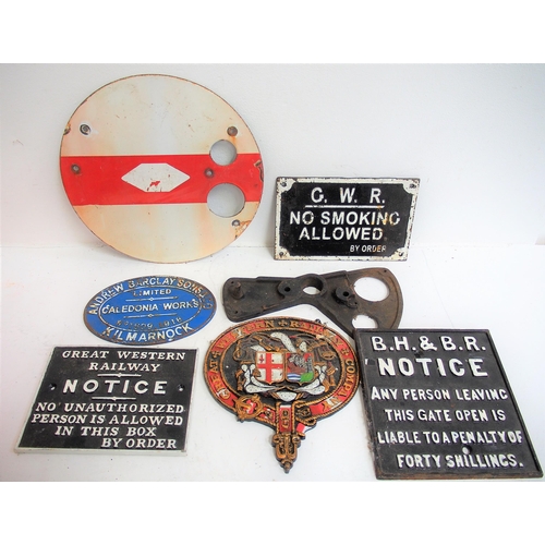 897 - BR(M) ground disc signal & rear casting, a quantity of replica notices as per images. (Dispatch by M... 