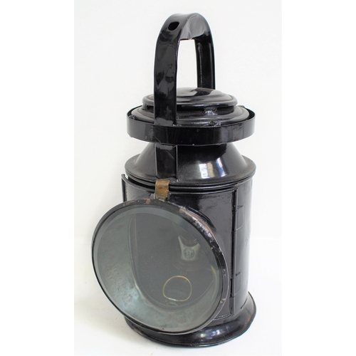 842 - North British Railway Bullpitt 3 aspect handlamp stamped 