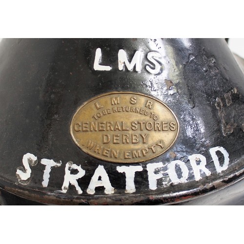 134 - British Railways (Western) water carrier (with lid), LMS large oil can - 22