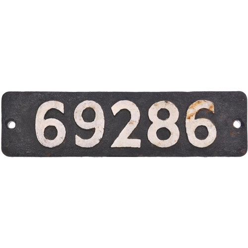 A smokebox numberplate, 69286, from a Great Central Railway Class 9F 0-6-2T No 748 built by Beyer Peacock, Works No 3619, in September 1894, becoming LNER N5 Class No 5748, renumbered 9286 in 1946, becoming BR 69286. Allocated to Annesley by January 1948 and later Woodford Halse, Colwick, Darnall and Langwith Junction from where it was withdrawn in November 1960 and cut up at Doncaster Works. The front repainted. (Postage Band: D)
