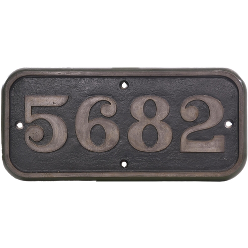 438 - A GWR cast iron cabside numberplate, 5682, from a 5600 Class 0-6-2T built at Swindon in October 1926... 