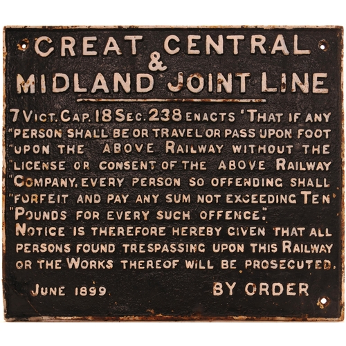 120 - GC & Midland trespass notice, cast iron, 20½
