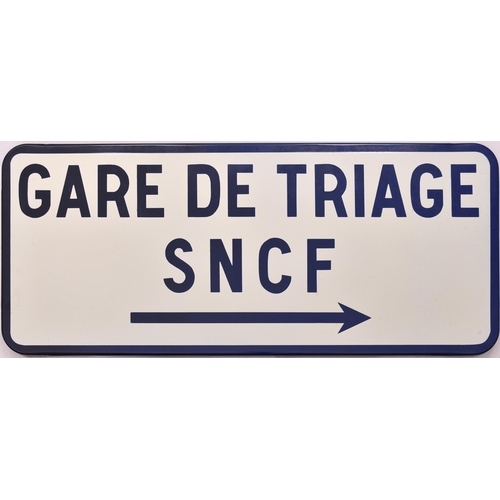 Gare de Triage, SNCF, enamel sign, f/f, 37½"x15½".