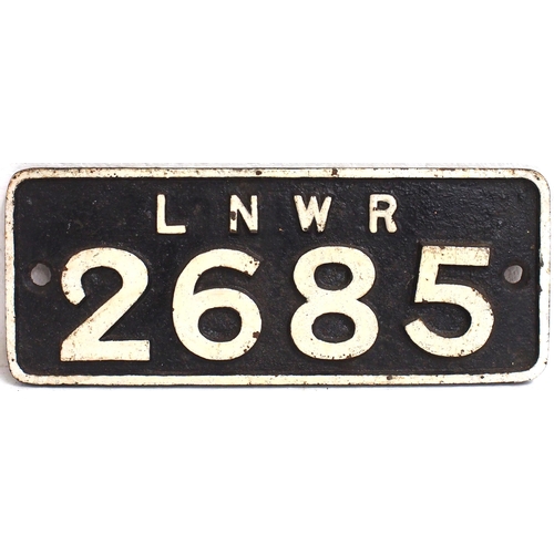 296 - LNWR crane plate No 2685,  cast iron, 9¾