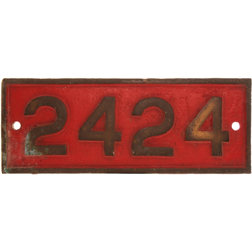 492 - East African Railway smokebox numberplate, 2424, cast brass, 17