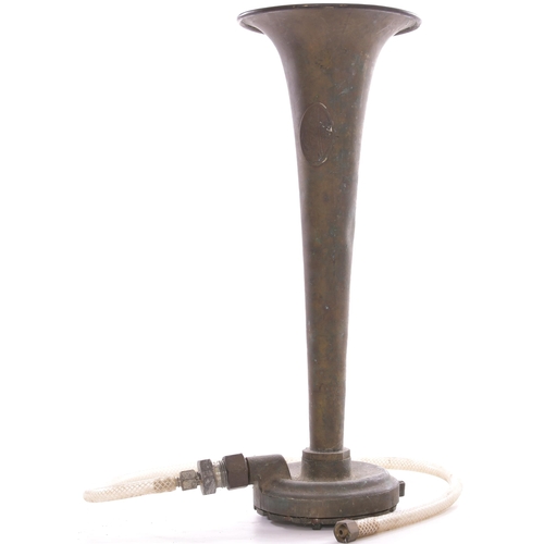 752 - Diesel air horn, brass, with base and feed attached, height 16½