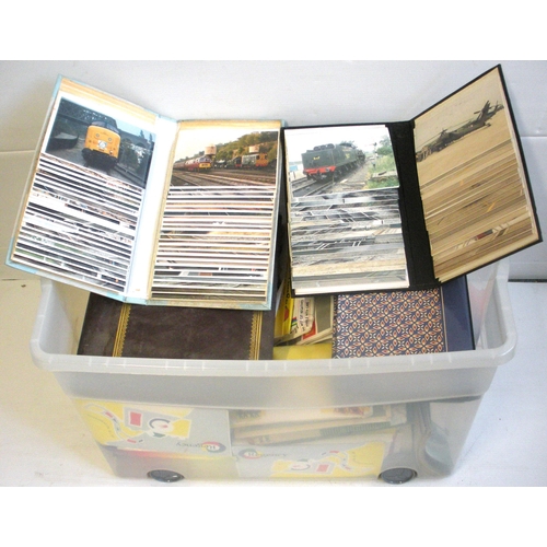 789 - Prints and negatives, a large quantity in wallets, modern rail / preserved / aircraft. etc.