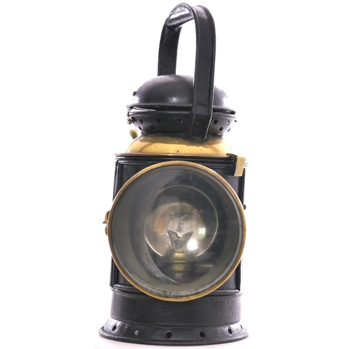 793 - BR(W) brass collar handlamp, (GWR pattern), complete, repainted.