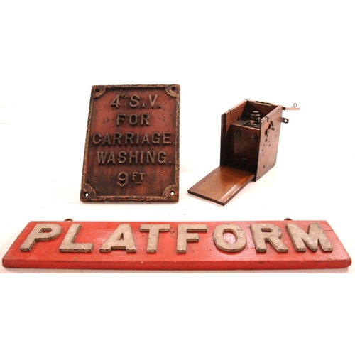 815 - Cast iron plate, S.V. CARRIAGE WASHING, a relay and a platform sign. (3)