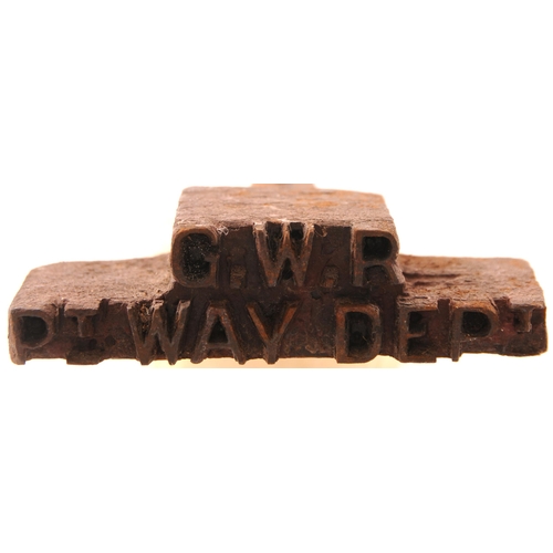 825 - GWR Pt Way Dept branding iron, length 29