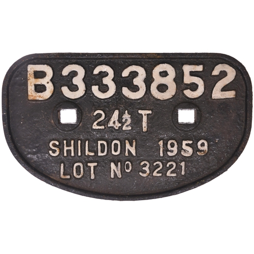 1024 - D wagonplates, as shown. (4)