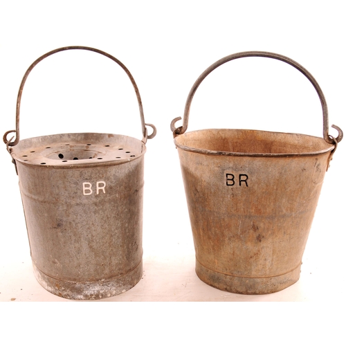 1144 - BR mop bucket + bucket, the latter with base wear, each embossed BR. (2)