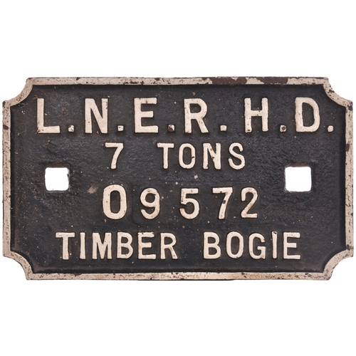 982 - Wagonplates, Shell, Cambrian, LNER HD, BR Internal. (4)