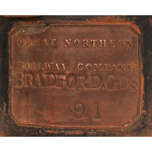 118 - A GNR three aspect handlamp, plated BRADFORD, GDS 91, with an additional plate, AYLSHAM, on the side... 