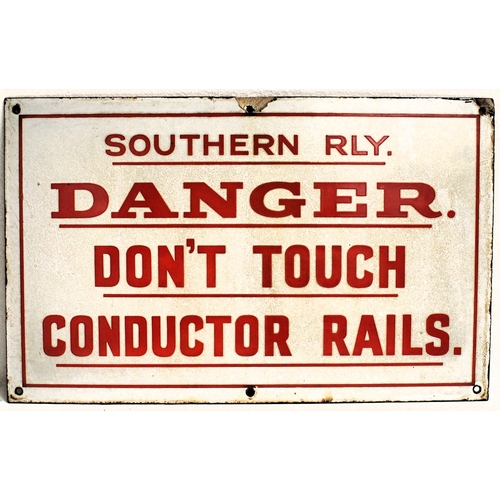 101 - Southern Railway enamel notice 