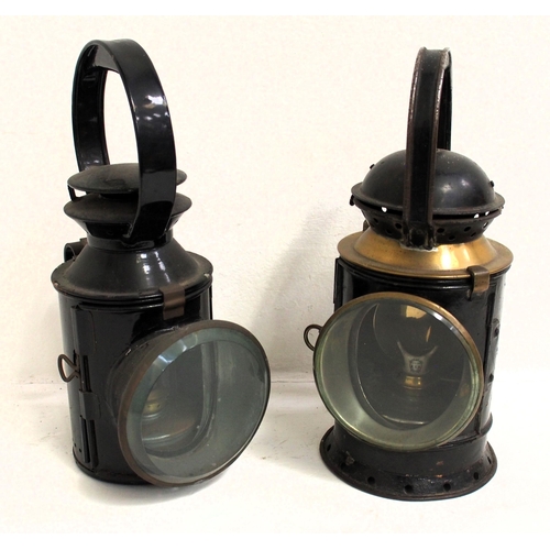 140 - Great Western Railway 3 aspect handlamp, complete, London Transport 4 aspect handlamp as new, both c... 