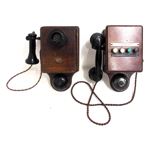 202 - Railway wall mounted wooden telephones - GWR pattern with separate mouthpiece & non trembler bell, s... 