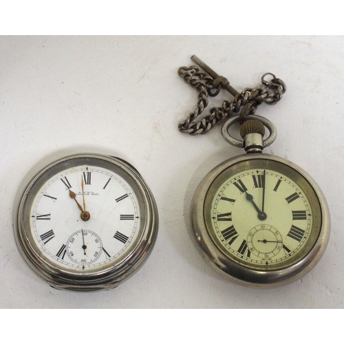 380 - Southern Railway pocket watch by Waltham, rear of case engraved SR 1649 missing winder, SR pocket wa... 