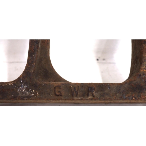 528 - Great Western Railway C/I wall mounted signal cable support brackets prominently marked 