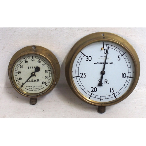 587 - London South Western Railway steam pressure gauge 4¼