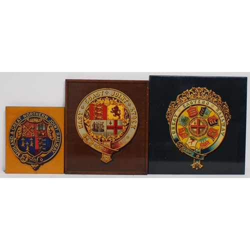 600 - Mounted coats of arms - Midland & Great Northern Joint Railway, East Coast Joint Stock, Great Easter... 