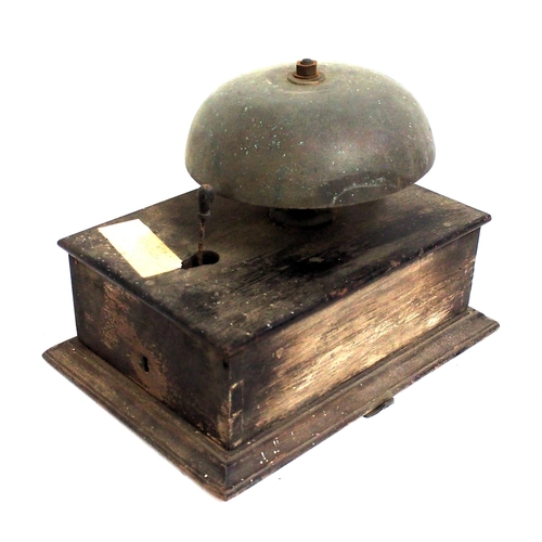 85 - Tyer's block bell (non tapper), paper note states it accompanied a No 7 tablet instrument, very larg... 